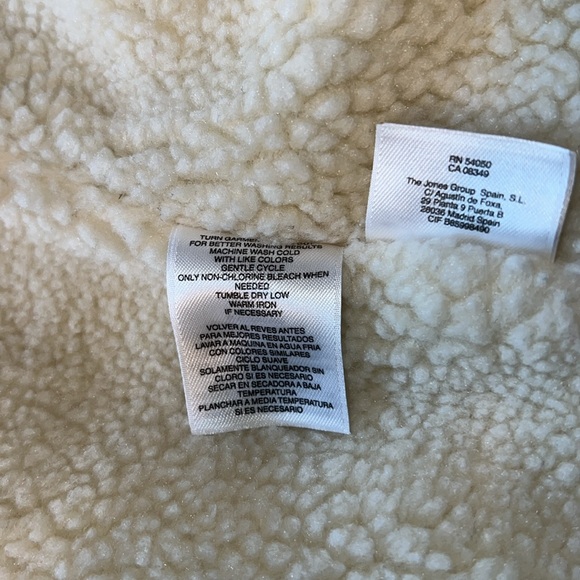 JONES NY SPORT Sherpa lined vest - Picture 5 of 8